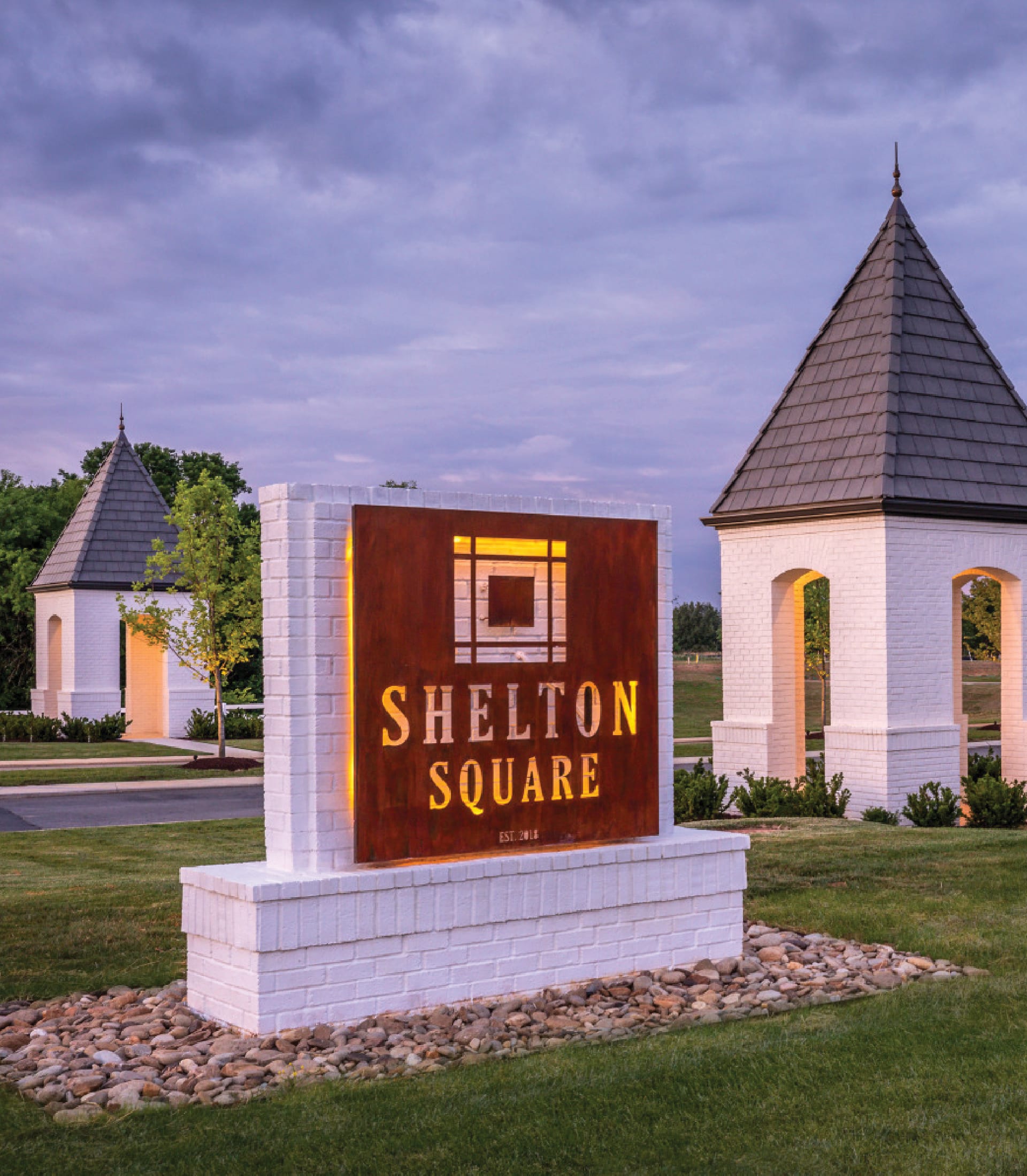 Shelton square entry sign