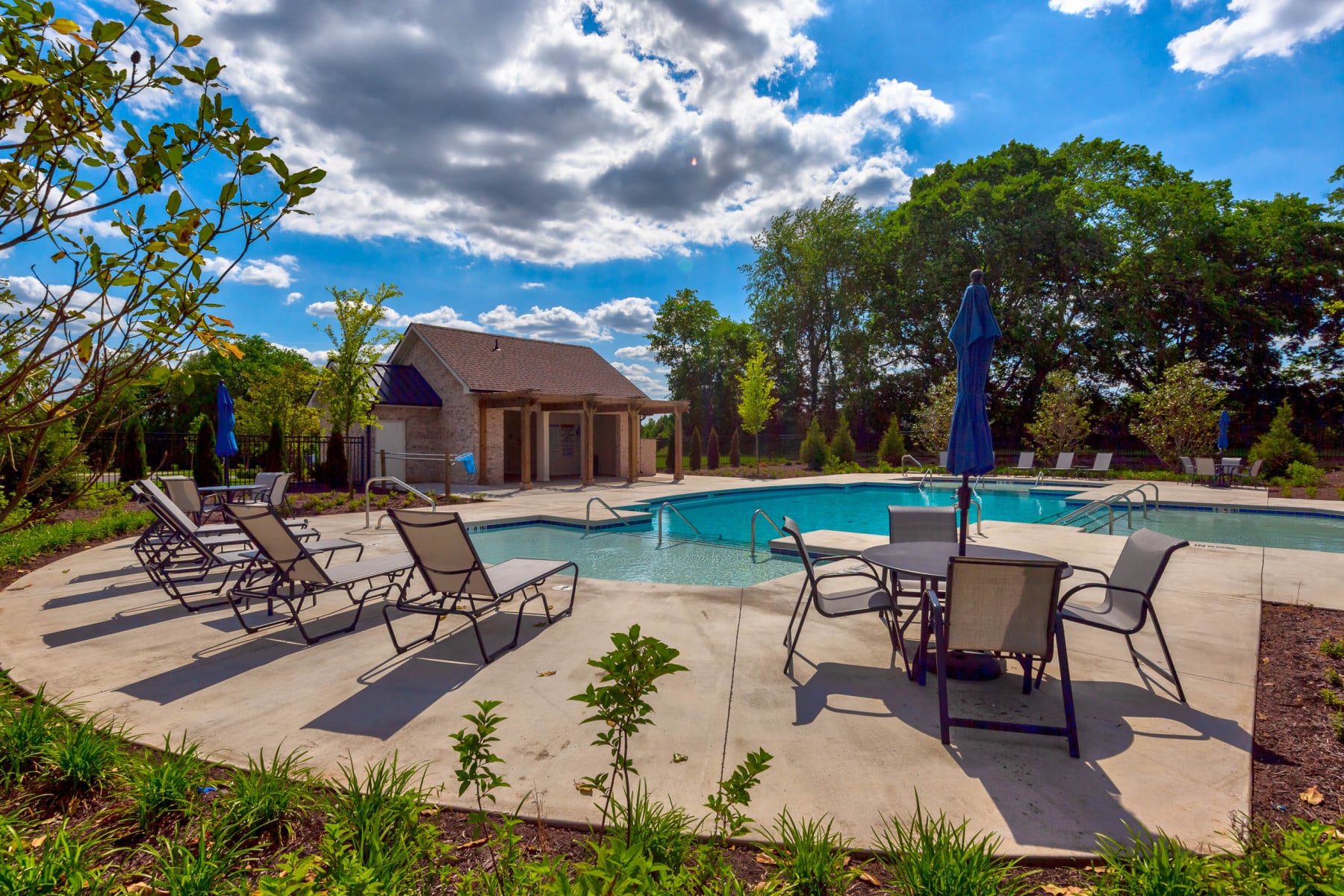 Hardeman Springs poolhouse